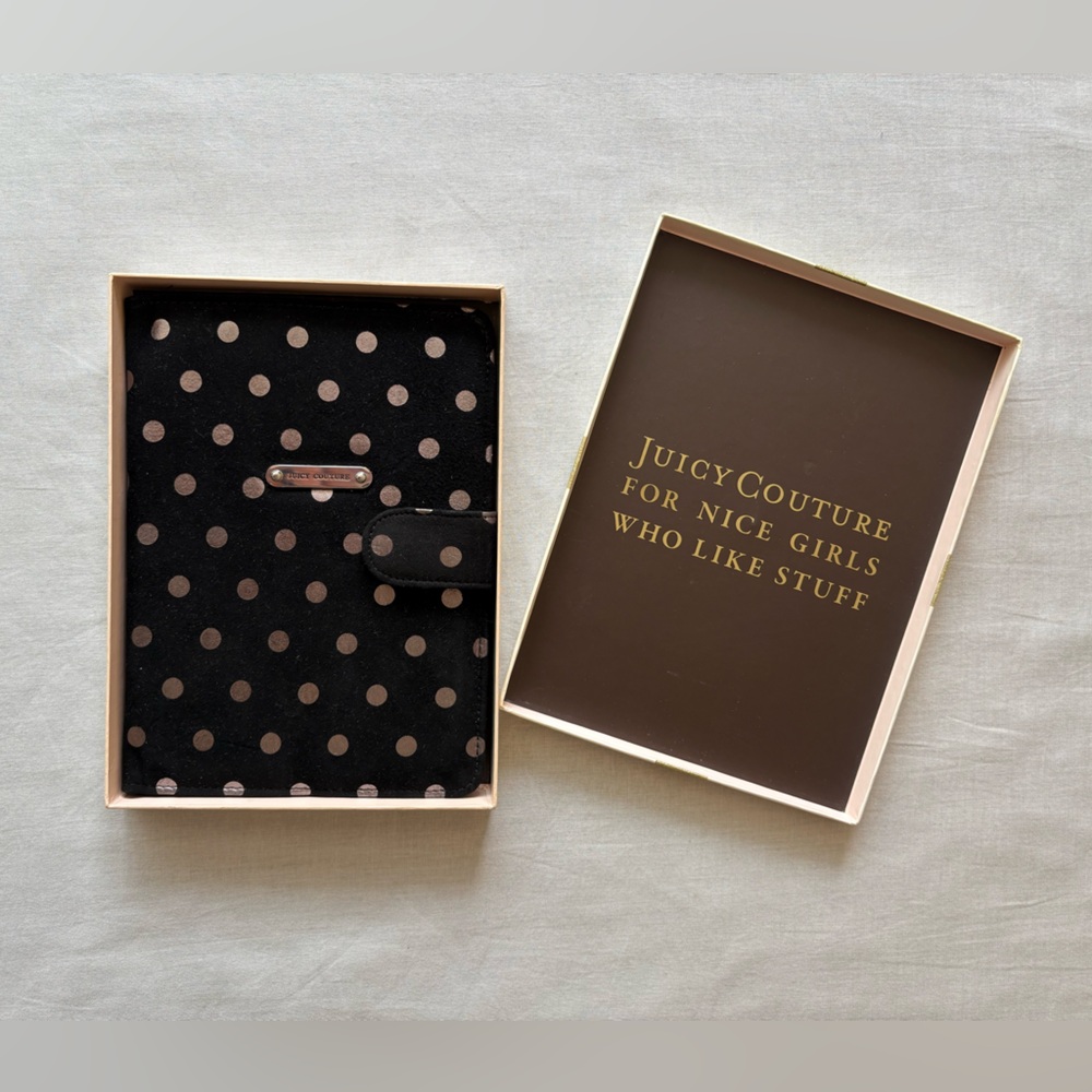 Juicy Couture Leather Black and Silver Polka Dot Tablet Case Kindle eReader